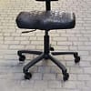 tattoo stool with wheels