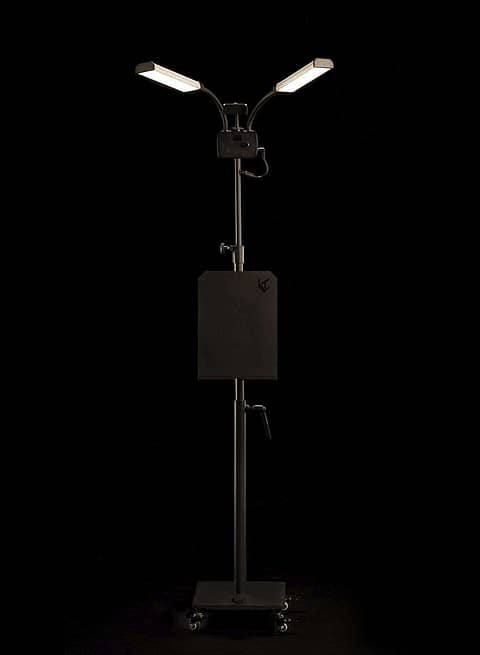 Luz para estudio de tatuajes