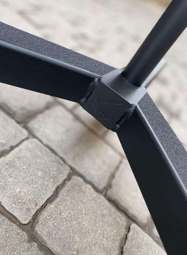 armrest thanos detail